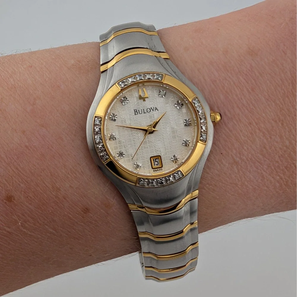 Bulova 98R70 Diamond Gallery Maestro Textured MOP Dial Quartz Watch